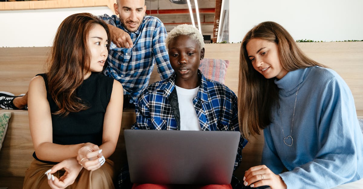 映月城与电子姬：糖糖APP软件怎么详情下载教程托卡世界